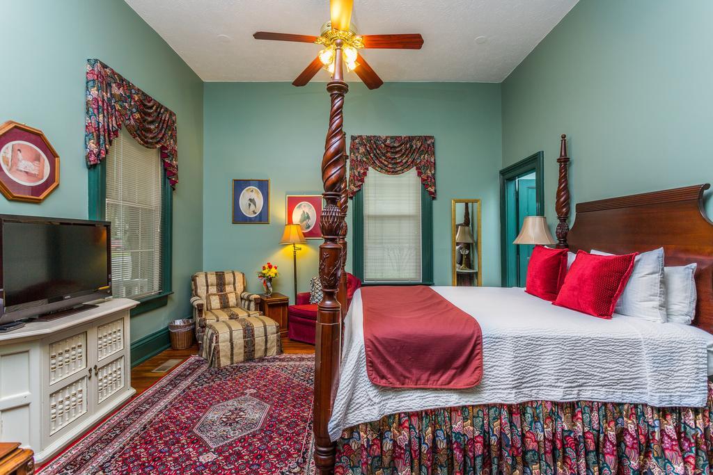 Spencer House Inn Saint Marys Habitación foto